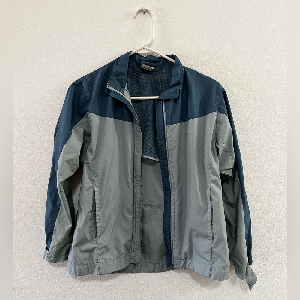 Nike windbreaker